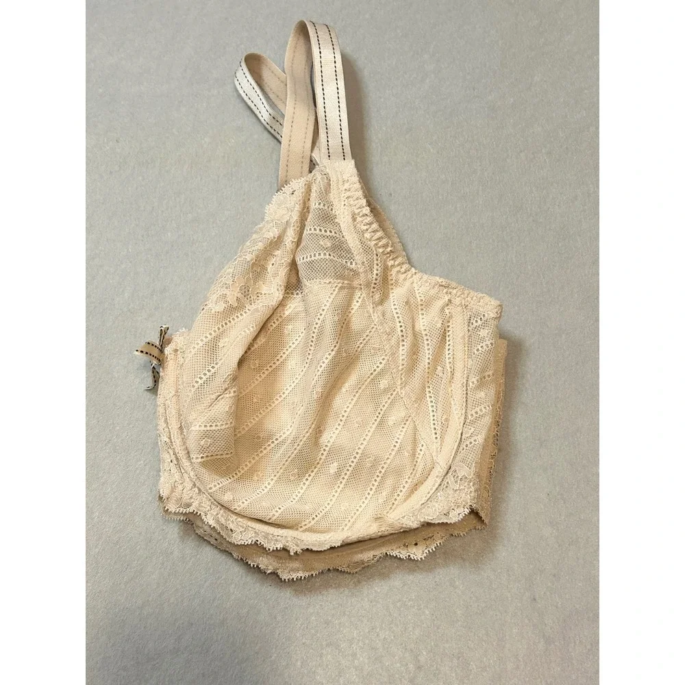 Chantelle Festivite Unlined Plunge Bra Nude Lace Underwire 40DDD 40E C10860